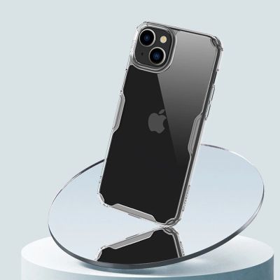 7. Nillkin Nature Pro iPhone 15 Pro Max Hartschale – Weiß