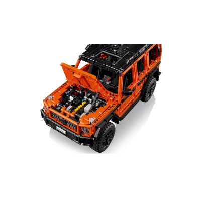 6. LEGO Technic 42177 Mercedes-Benz G 500 PROFESSIONAL Linie