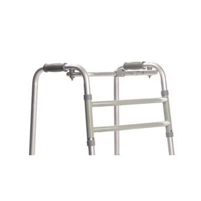 2. Rehabilitationsrollator mit 4 Rädern - Rollator