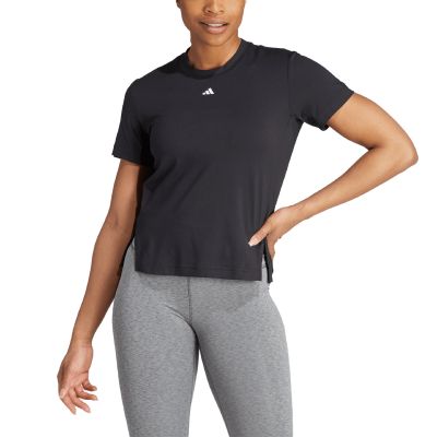 10. adidas Versatile Tee W IA7748