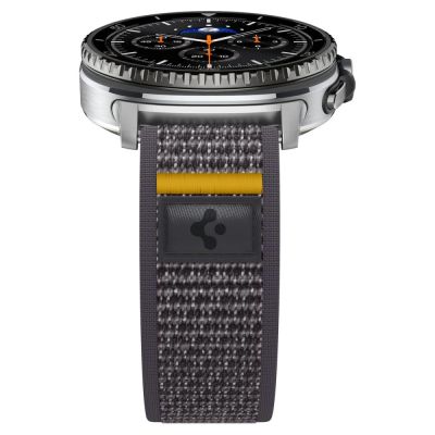 6. Spigen Athlex Air Armband für Samsung Galaxy Watch 40/44/46 mm – Grau