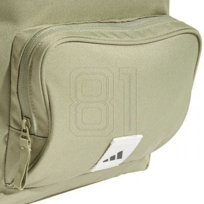 6. adidas Prime IX6564 Rucksack