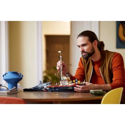 17. LEGO Ideas 21350 Jaws