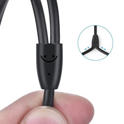 15. Ugreen AV116 10591 Audio-Miniklinkenkabel 3,5 mm (männlich) / 2RCA (männlich) 5 m – schwarz
