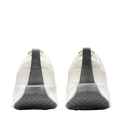 3. Nike Promina FV6343 120 Damenschuhe