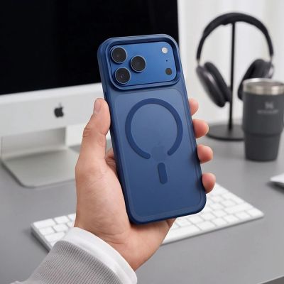 5. Tech-Protect Magmat Magsafe CC Hülle für iPhone 18 Pro / 17 Pro – Mattes Marineblau