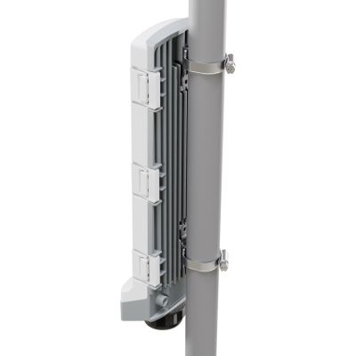 6. Mikrotik CSS606-1G-2Gi-3S+OUT Gigabit Ethernet 57 V