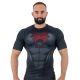 19. Das Kompressions-Rashguard-Shirt „Snake“ besteht aus DBX MORE DRY M-Material.