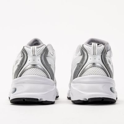 4. New Balance U MR530EMA Schuhe
