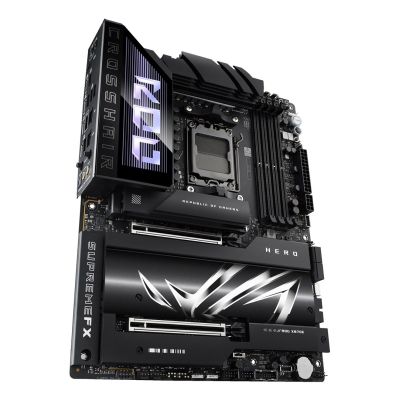 18. ASUS ROG CROSSHAIR X870E HERO Mainboard