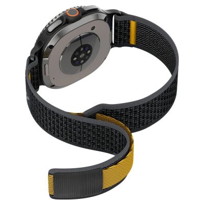8. Spigen Athlex Air Strap für Samsung Galaxy Watch 40/44/46 mm - Schwarz und Gelb