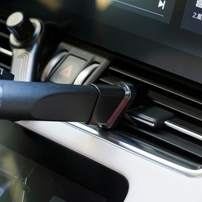 14. Mini-Handstaubsauger für Autos, faltbar, mit Blasfunktion – Schwarz