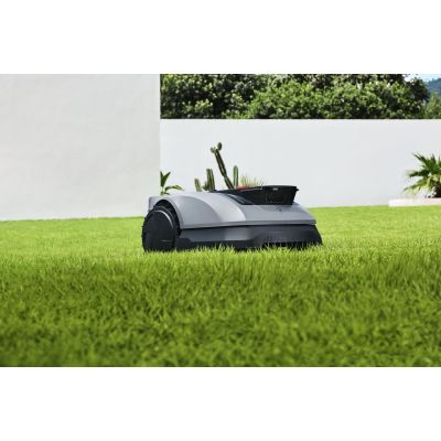 12. Ecovacs Goat 0600 RTK Rasenmäher