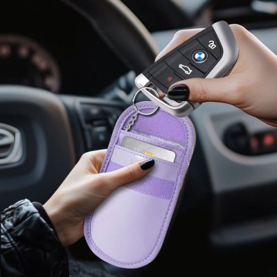 5. Tech-Protect KLR100 RFID-blockierendes Autoschlüsseletui – Lila