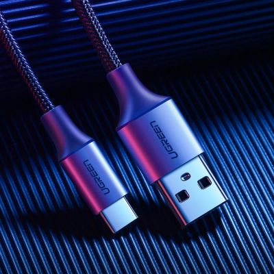 2. Ugreen US288 60125 USB-A / USB-C QC 3.0 3A 0,5 m Kabel – grau