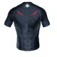 28. Das Kompressions-Rashguard-Shirt „Snake“ besteht aus DBX MORE DRY M-Material.