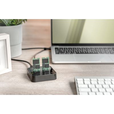 5. DIGITUS M.2 NVME SSD-Dockingstation mit Offline-Klonfunktion, USB-C, Schwarz DA-71545