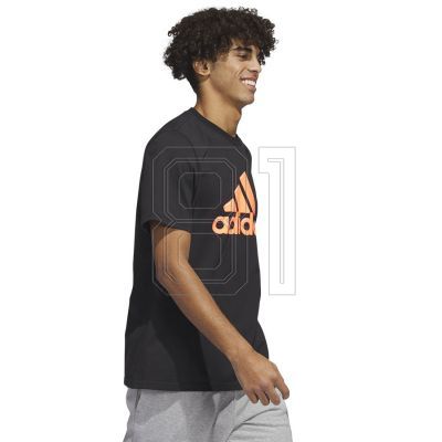 7. adidas Fill Graphic Tee M HS2513