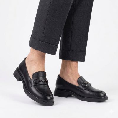 4. Schwarze Damen-Brogues aus Leder, Vinceza 39991