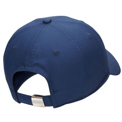 3. Nike DF Club Cap FB5372-410