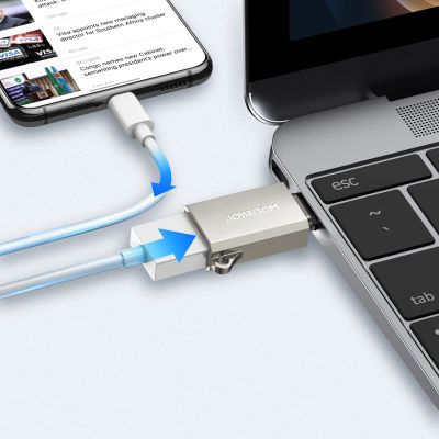 4. Joyroom S-H151 USB-C (männlich) / USB-A (weiblich) Adapter mit Lanyard-Öse – Silber