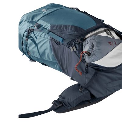 7. Deuter Futura Air Trek Rucksack 60L + 10 3402321-1374