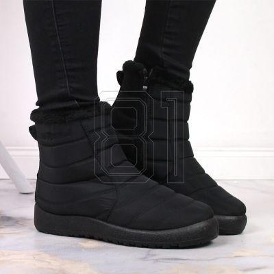 10. Waterproof snow boots with a zipper NEWS W EVE181A black