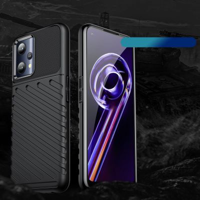 2. Thunder Case flexible gepanzerte Hülle Realme 9 Pro schwarz