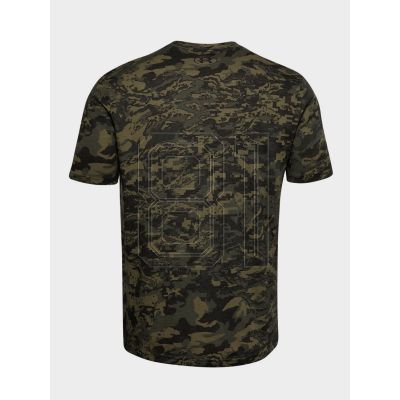 12. Under Armour T-Shirt M 1357727-001