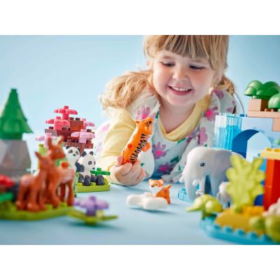 8. LEGO DUPLO TOWN 10446 Wildtierfamilien 3-in-1