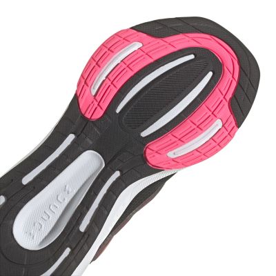 12. Adidas Ultrabounce Jr IG5397 Schuhe