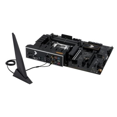 8. ASUS TUF GAMING A620-PRO WIFI AMD A620 Sockel AM5 ATX