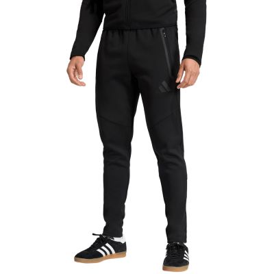 7. adidas Tiro 26 Reise-Sweatpant für Herren, schwarz, KF6072
