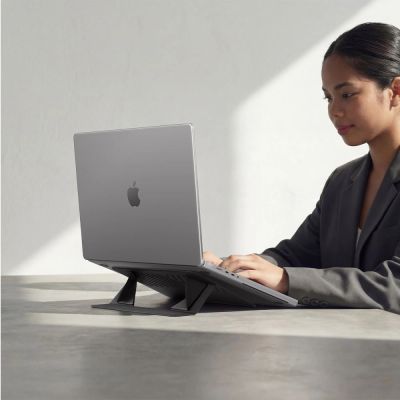 7. Spigen SlimFold LD201-S6 Laptopständer – Grau