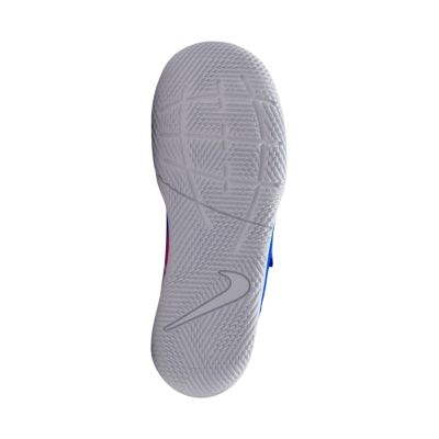 6. Nike Mercurial Vapor 16 Club IC HQ2120 446 Kinder-Fußballschuhe
