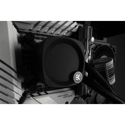 16. EK Water Blocks EK Nucleus AIO CR360 Dark, CPU-Wasserkühlung