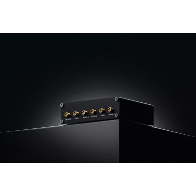 8. RUTM30 (EU) Kompakter WiFi/5G LTE-Router, Dual-SIM und