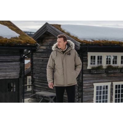 31. Helly Hansen Coastal 3.0 Parka M 53995 597