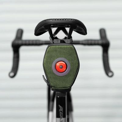 7. Rockbros C52-2 leichte Satteltasche mit 250-mAh-Beleuchtung – grün