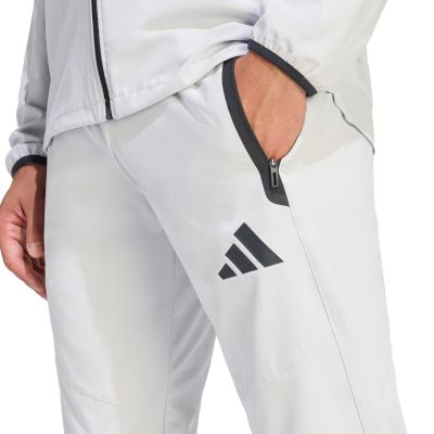 4. adidas Tiro 26 Reisehose für Herren, gewebt, Hellgrau KE8363