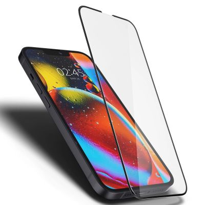 6. Spigen Glass FC Panzerglas für iPhone 13 / 13 Pro / 14 / 16e / 17e – Schwarz