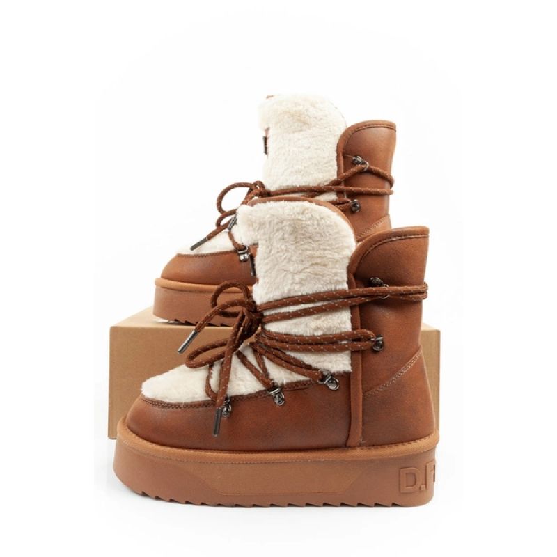 10. D.Franklin Damen Winterstiefel isoliert braun