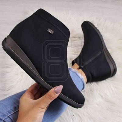 Isolierte schwarze Damenstiefeletten Rieker W 98251-00