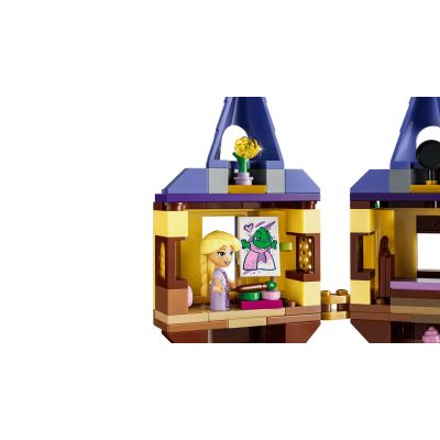 10. LEGO Disney 43294 – Rapunzels kleiner Turm