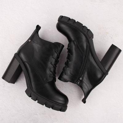 13. Damen-Stiefeletten mit Blockabsatz, schwarz M.Daszyński SA218-8