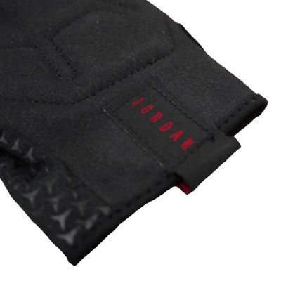 3. JORDAN TRAININGSHANDSCHUHE