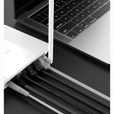 11. Ugreen Kabel Internet Netzwerkkabel Ethernet Patchkabel RJ45 Cat 6 UTP 1000Mbps 20m Schwarz (20166)