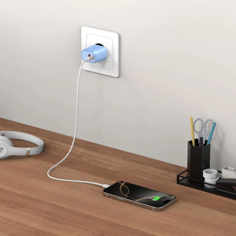 6. Tech-Protect NCA30 PD 30W QC3.0 USB-A / USB-C Wandladegerät - Blau