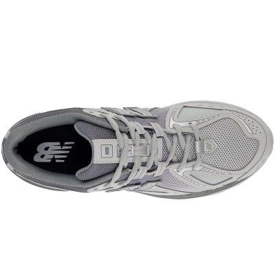 9. New Balance U1906RNY Sportschuhe