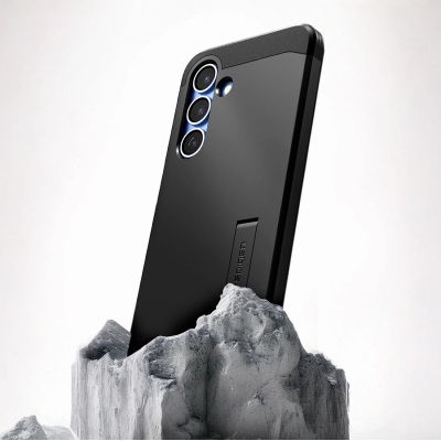 Spigen Tough Armor MagSafe Hülle für Samsung Galaxy S25 – Schwarz